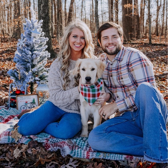 Meet your Posher, Courtney - Picture 2 of 4